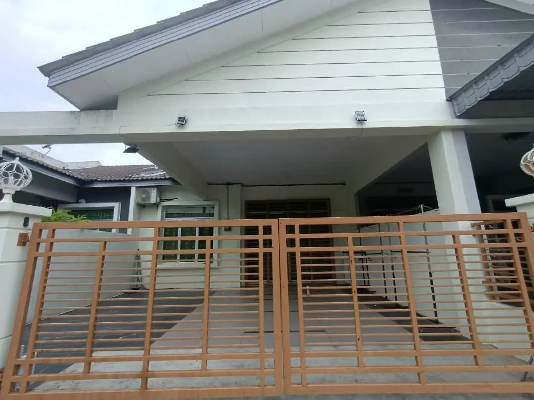 Lovely Holiday House Melaka Μαλαισία